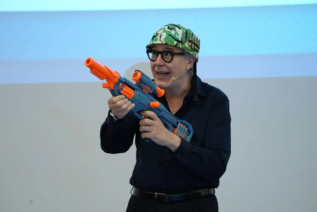 Un momento scenico sul palco del workshop